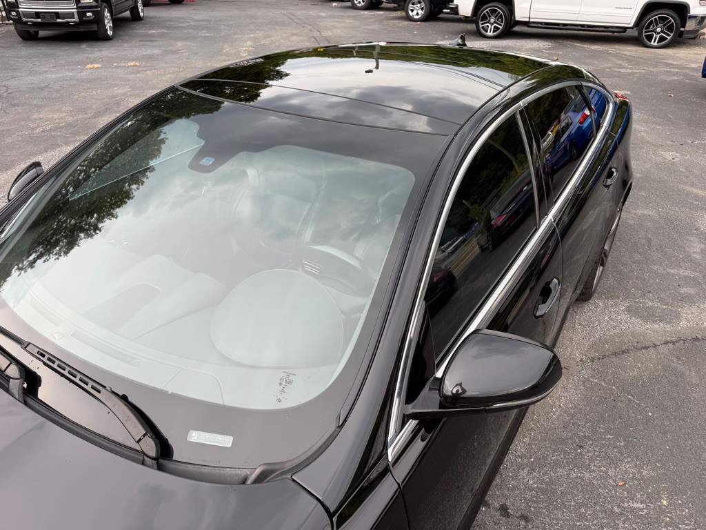 2014 Jaguar XJ Image 26