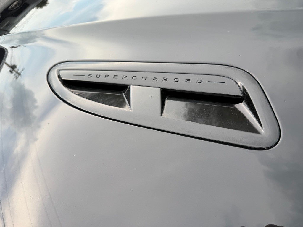 2014 Jaguar XJ Image 29