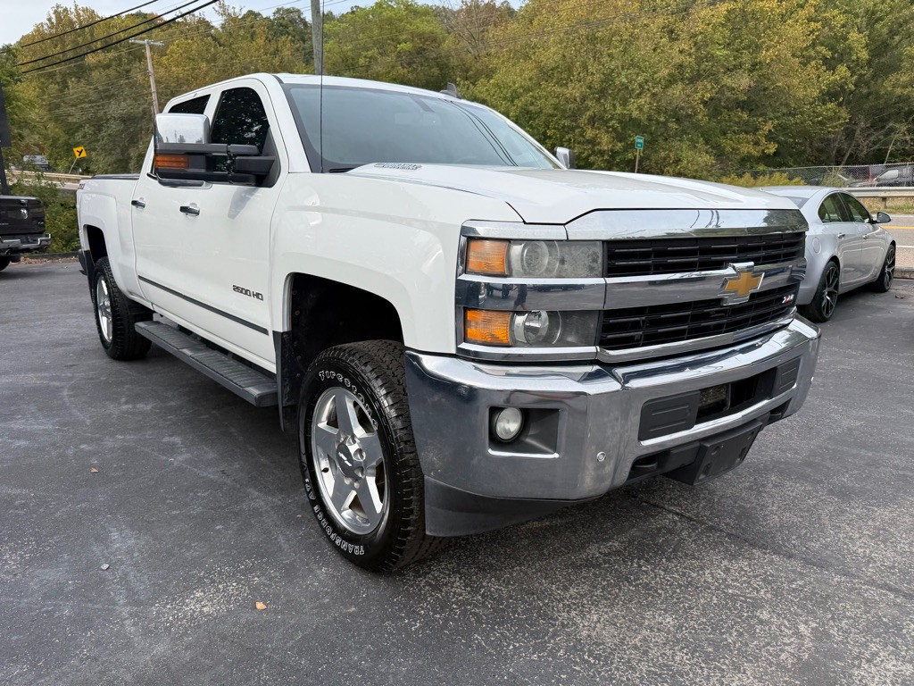 2015 Chevrolet Silverado 1500 Image 9