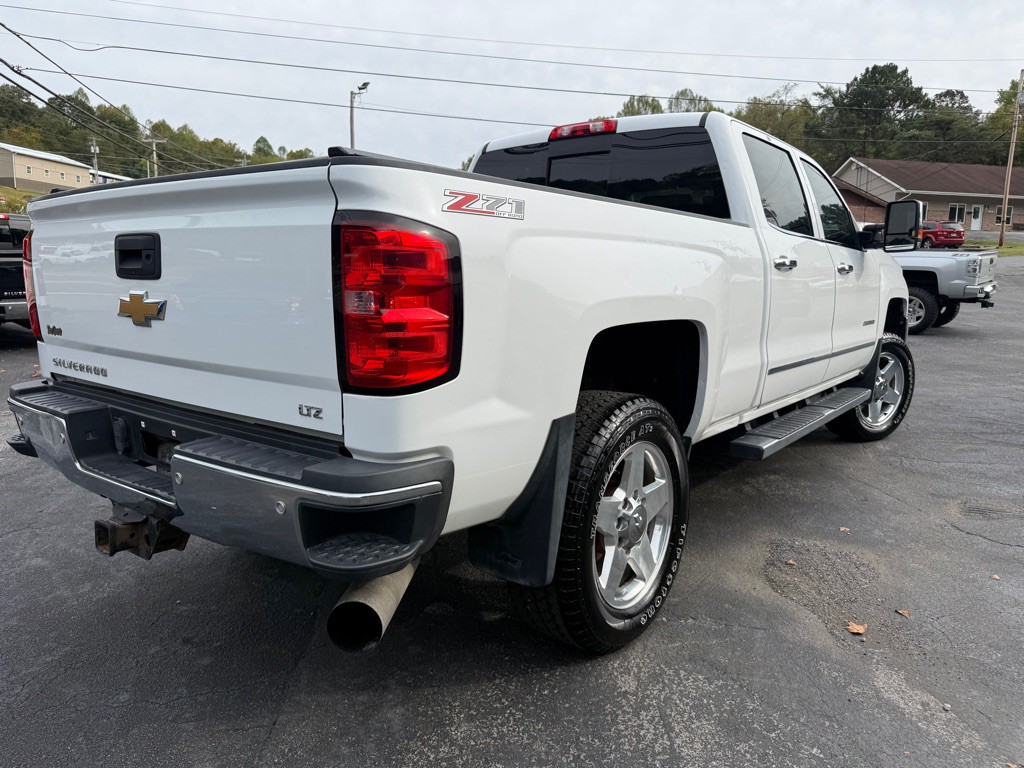 2015 Chevrolet Silverado 1500 Image 24