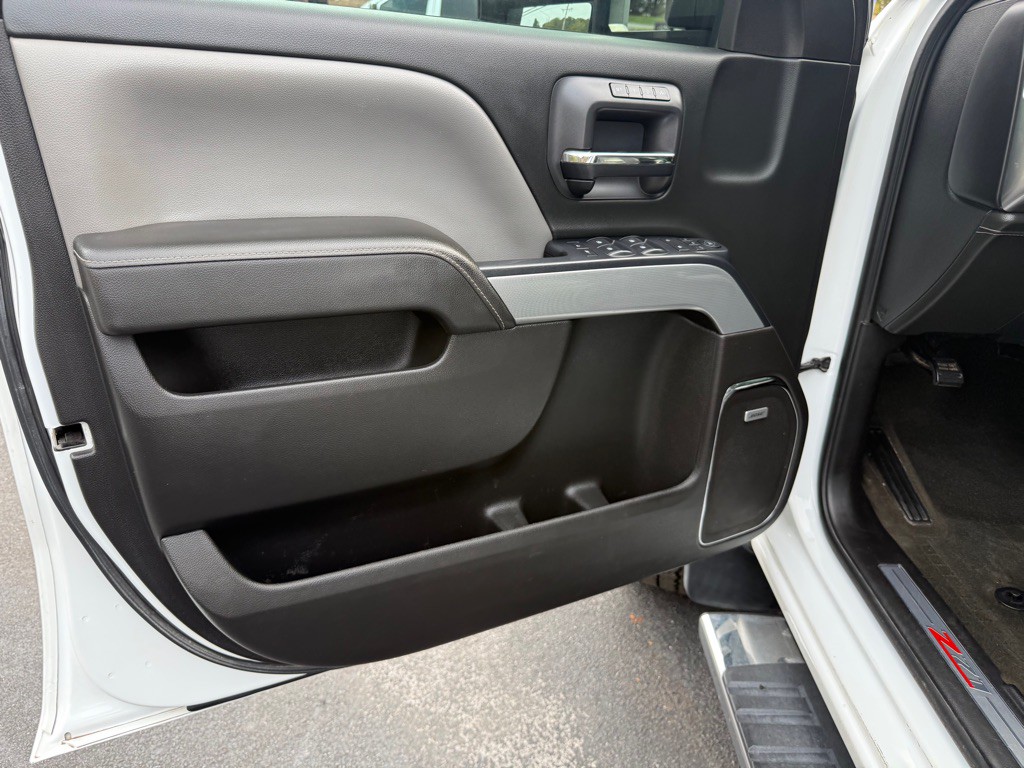 2015 Chevrolet Silverado 1500 Image 37