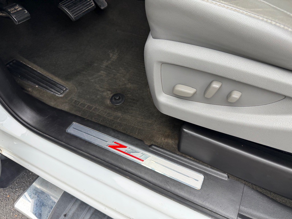 2015 Chevrolet Silverado 1500 Image 38