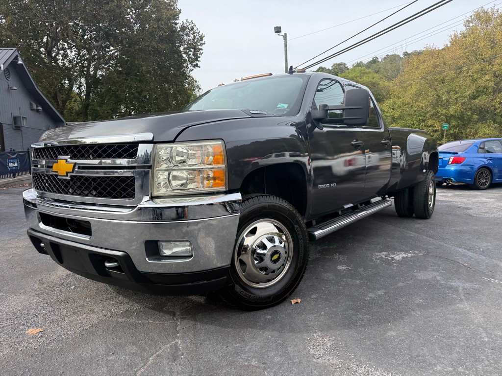 2011 Chevrolet Silverado 1500 Image 3