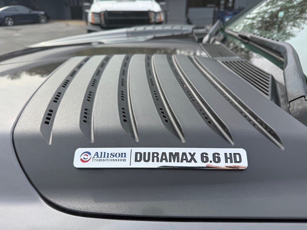 2011 Chevrolet Silverado 1500 Image 19