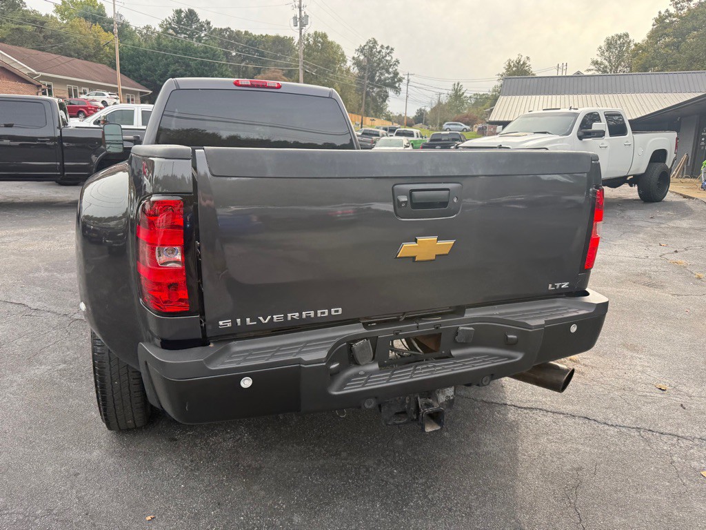 2011 Chevrolet Silverado 1500 Image 22
