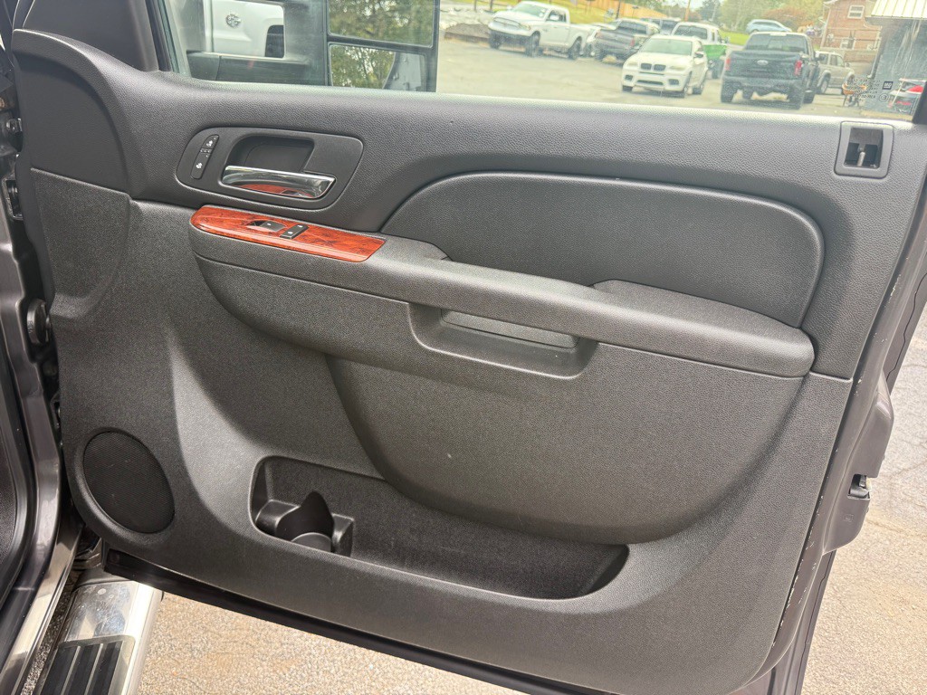2011 Chevrolet Silverado 1500 Image 39