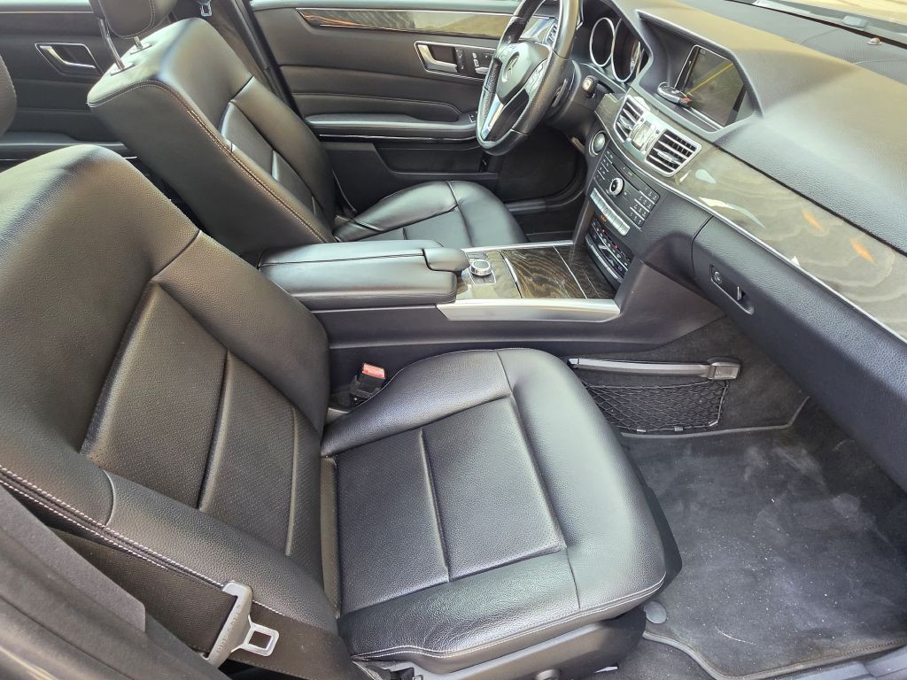2016 Mercedes-Benz E-Class Image 15