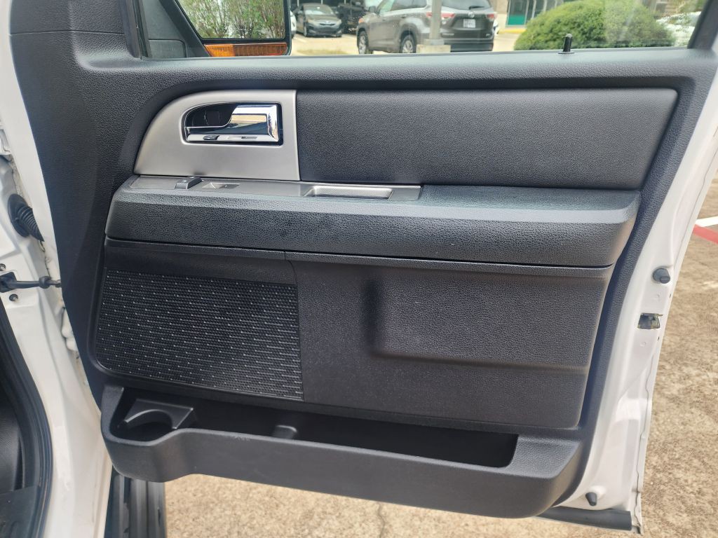 2017 Ford Expedition Image 23