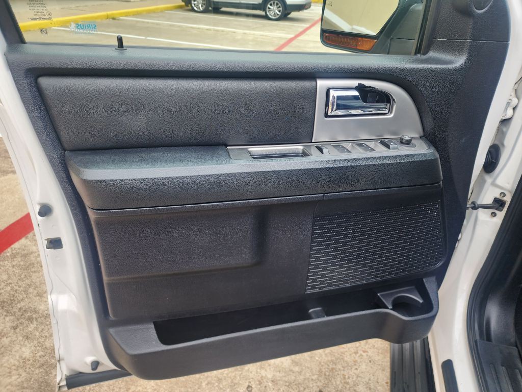 2017 Ford Expedition Image 24