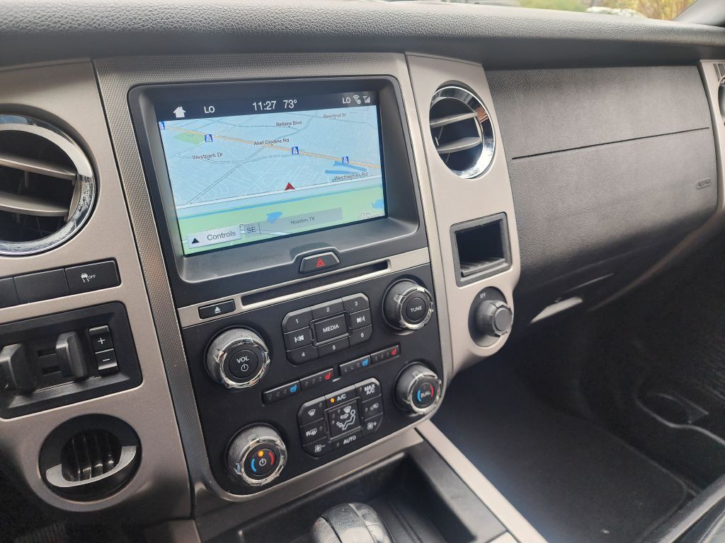 2017 Ford Expedition Image 27