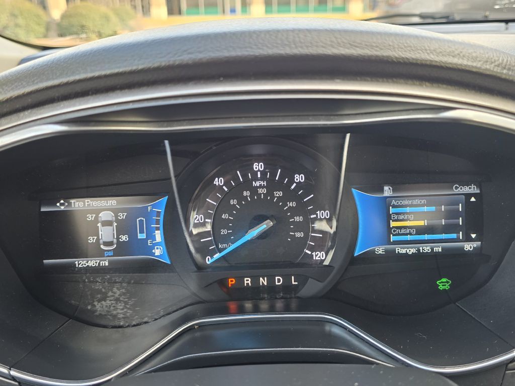 2017 Ford Fusion Image 22