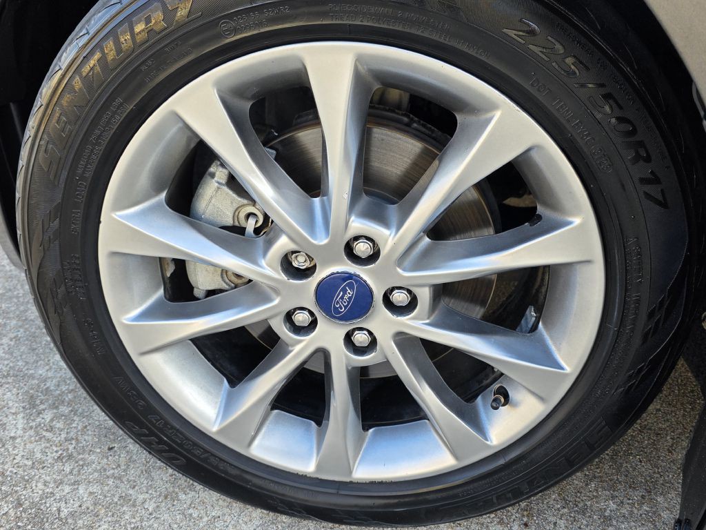 2017 Ford Fusion Image 26