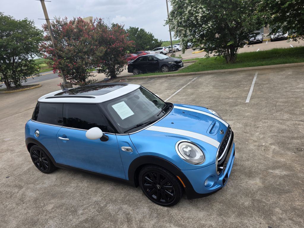 2016 MINI Cooper Image 9