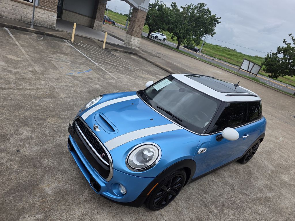 2016 MINI Cooper Image 10