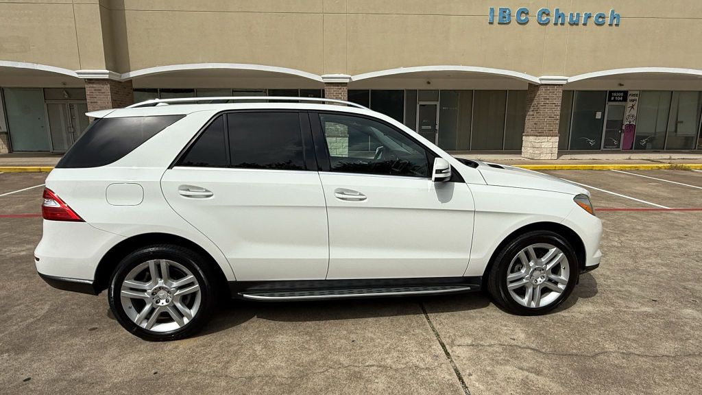 2015 Mercedes-Benz M-Class Image 4