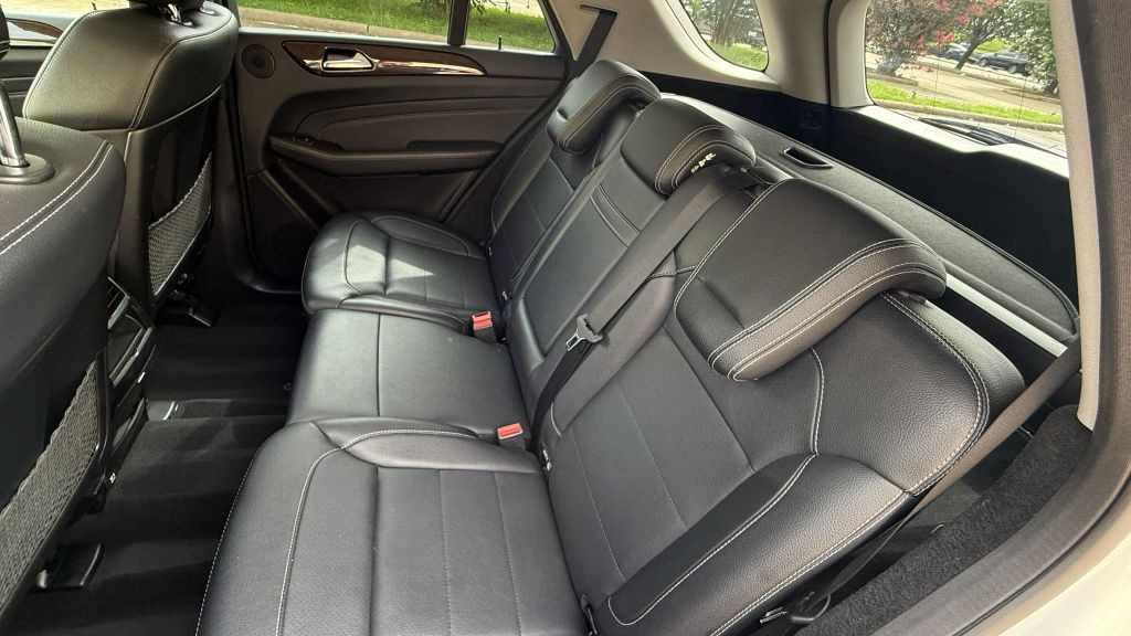 2015 Mercedes-Benz M-Class Image 19