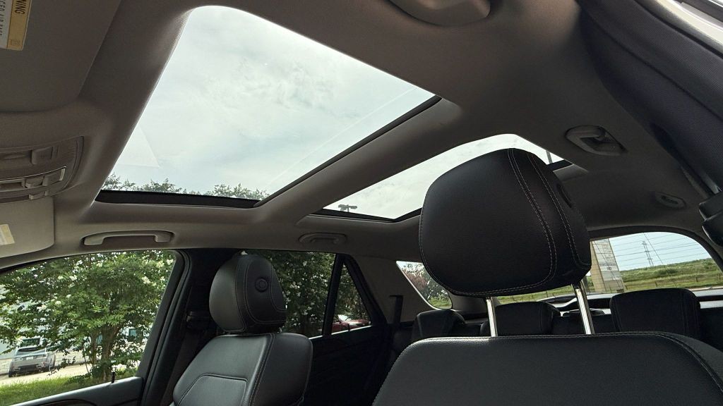 2015 Mercedes-Benz M-Class Image 29