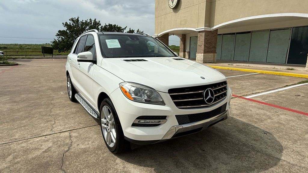 2015 Mercedes-Benz M-Class Image 3