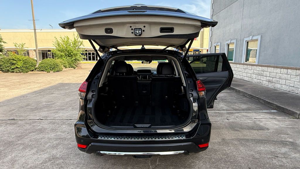 2019 Nissan Rogue Image 20