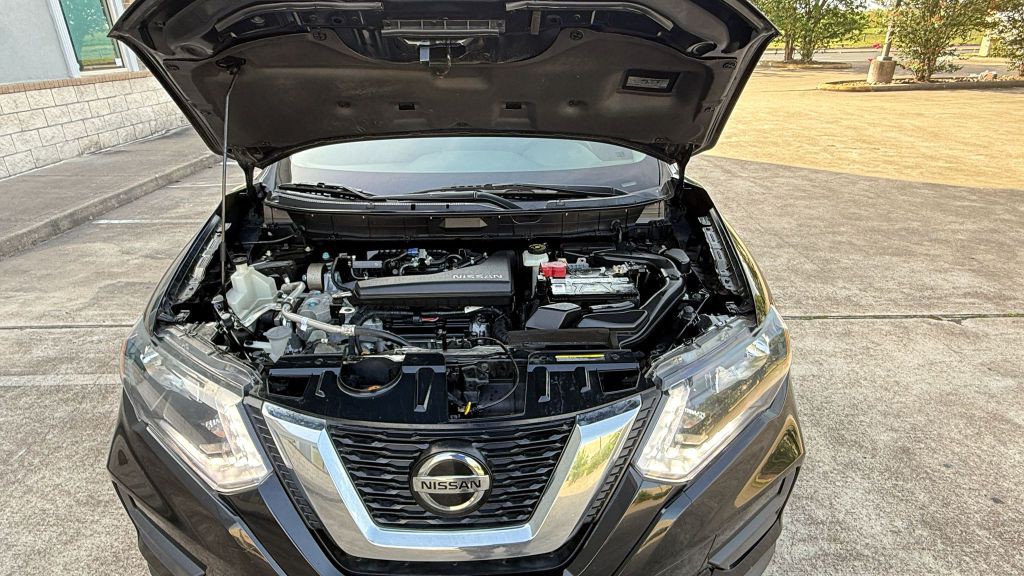 2019 Nissan Rogue Image 29