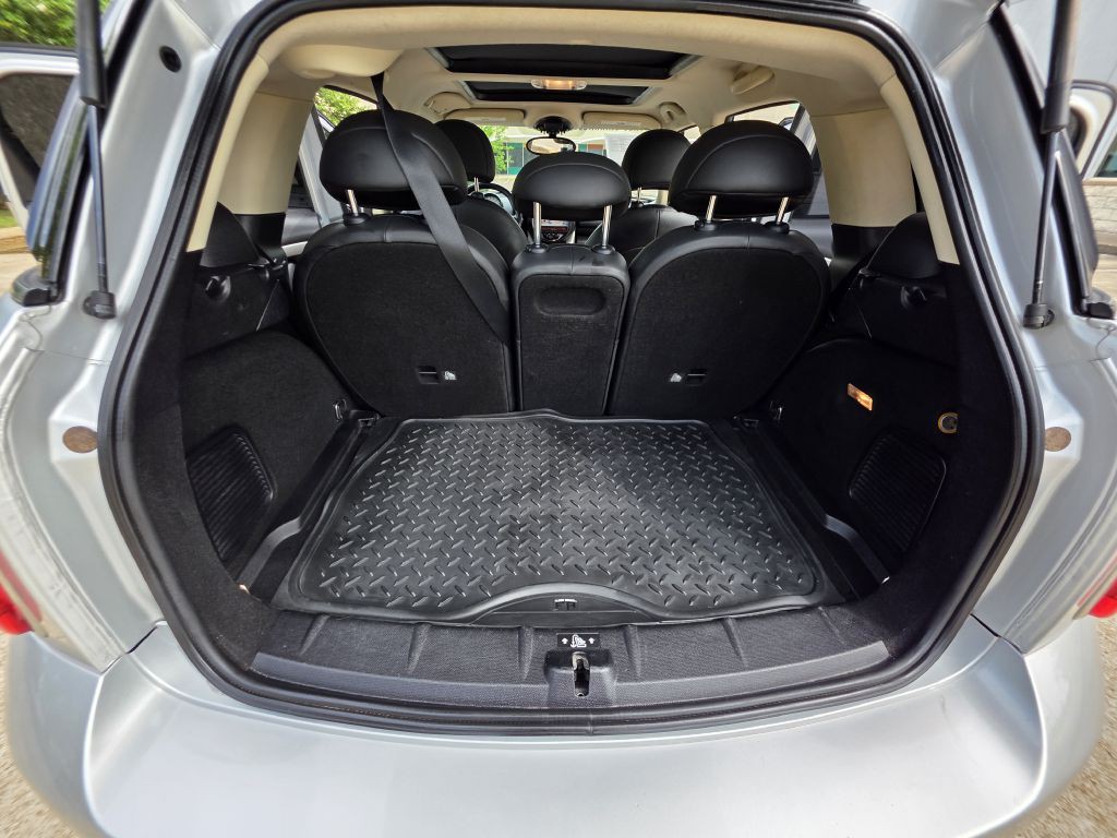 2013 MINI Cooper Image 18