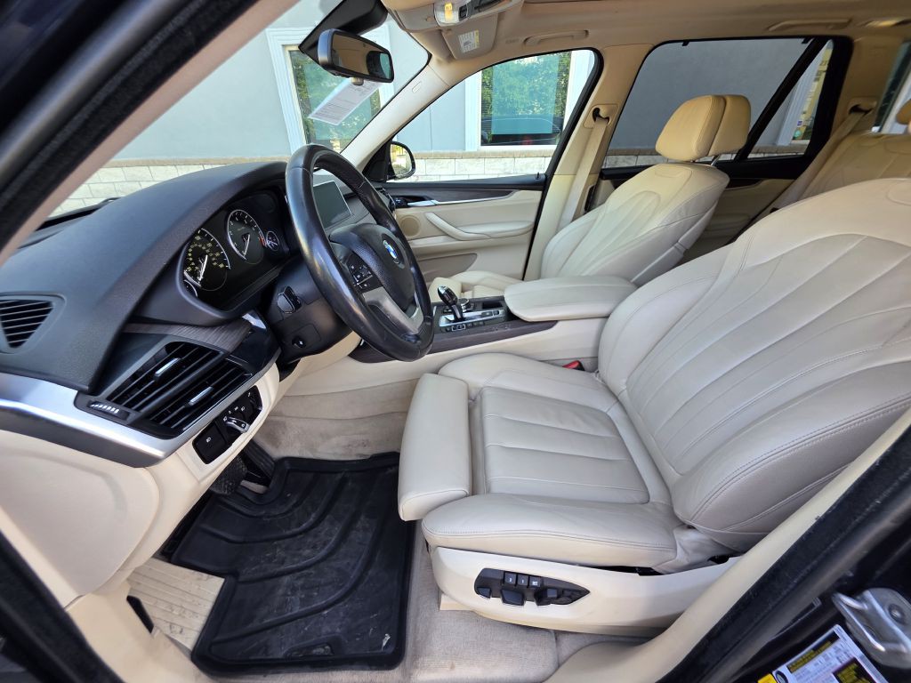 2015 BMW X5 Image 11