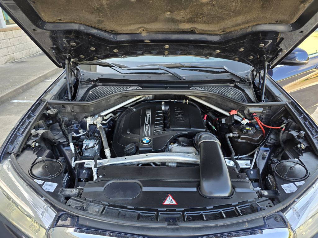 2015 BMW X5 Image 30