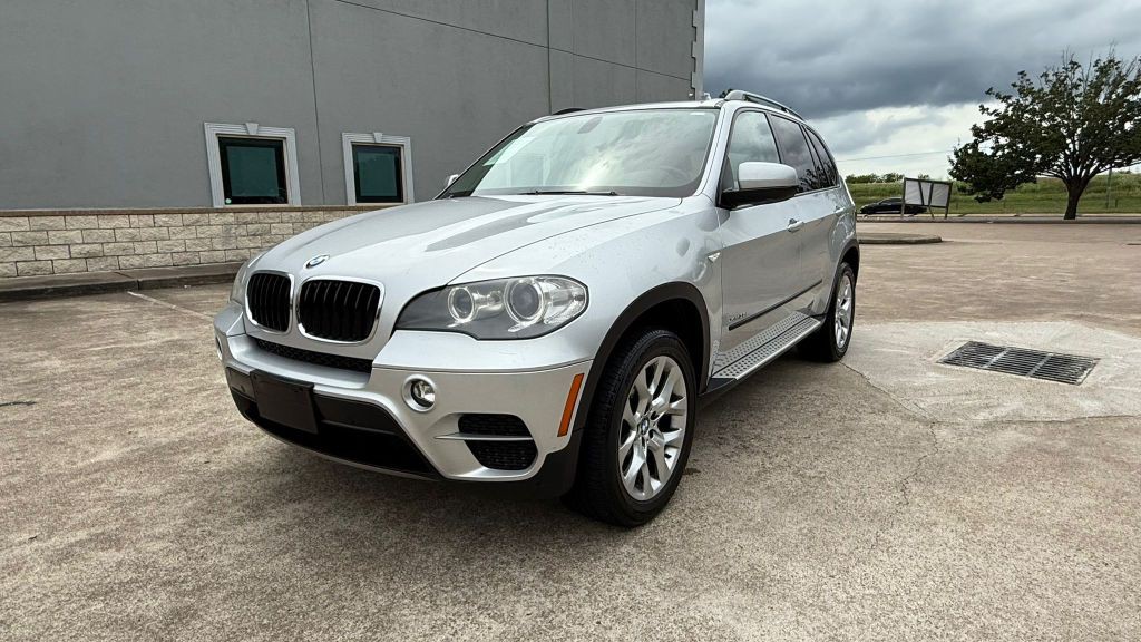 2012 BMW X5 Image 1