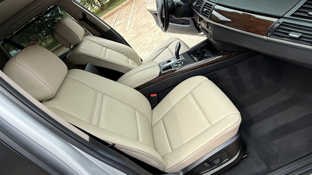 2012 BMW X5 Image 14
