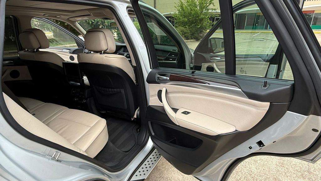 2012 BMW X5 Image 15