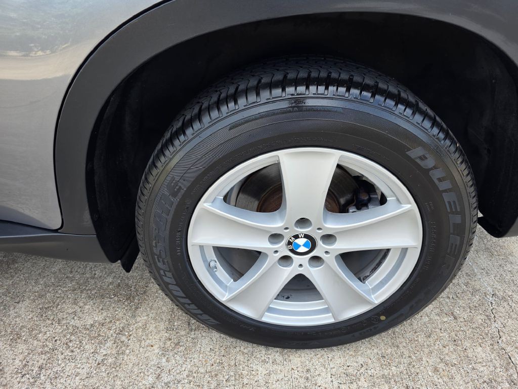 2013 BMW X5 Image 24