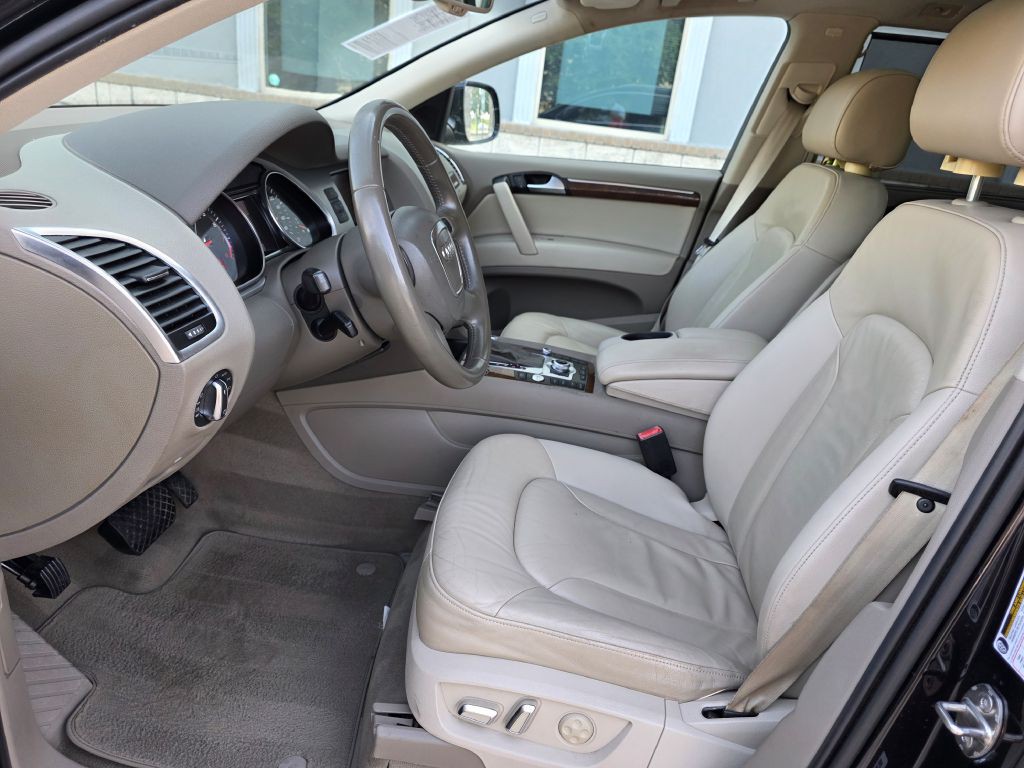 2010 Audi Q7 Image 11