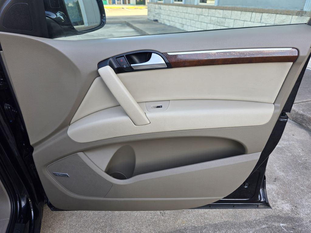 2010 Audi Q7 Image 21