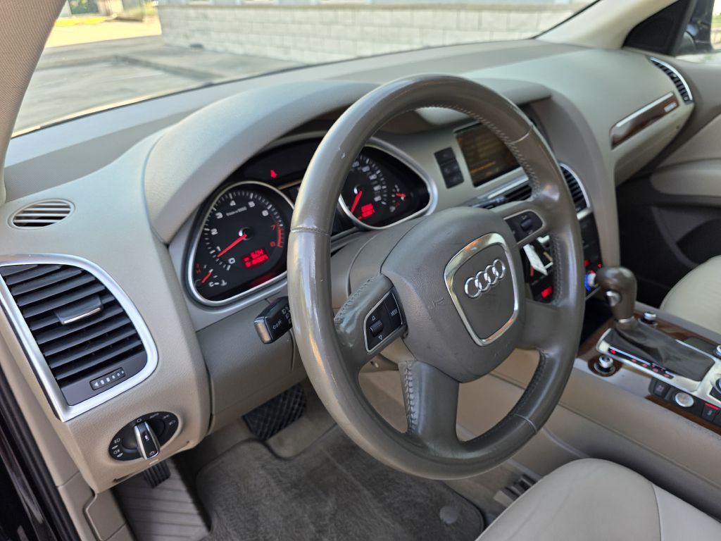 2010 Audi Q7 Image 24