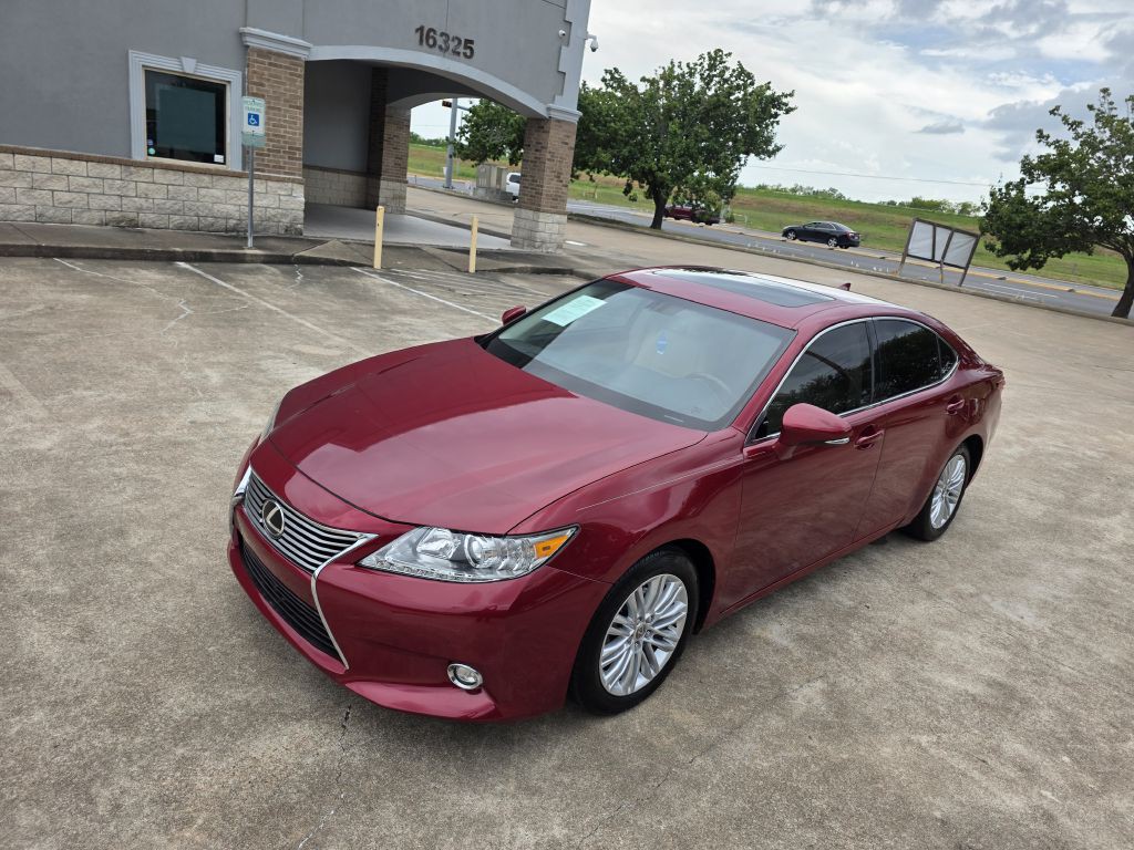 2015 Lexus ES Image 10