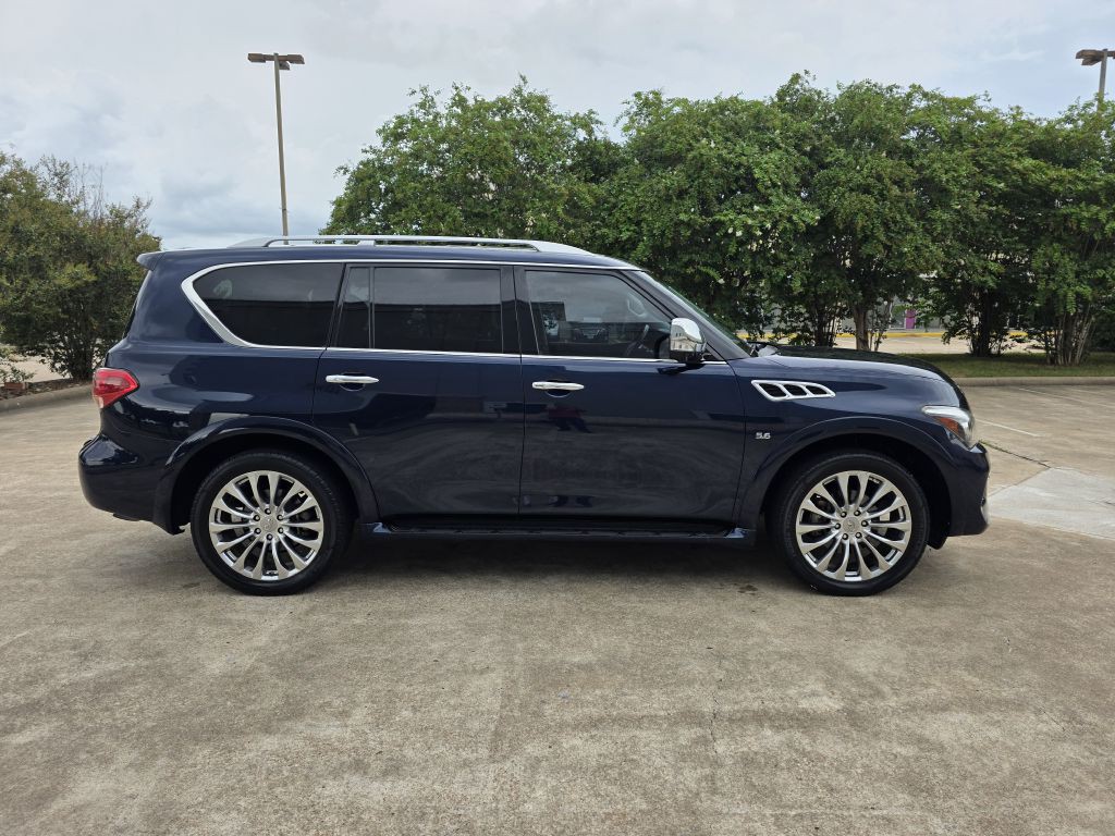 2017 INFINITI QX80 Image 8