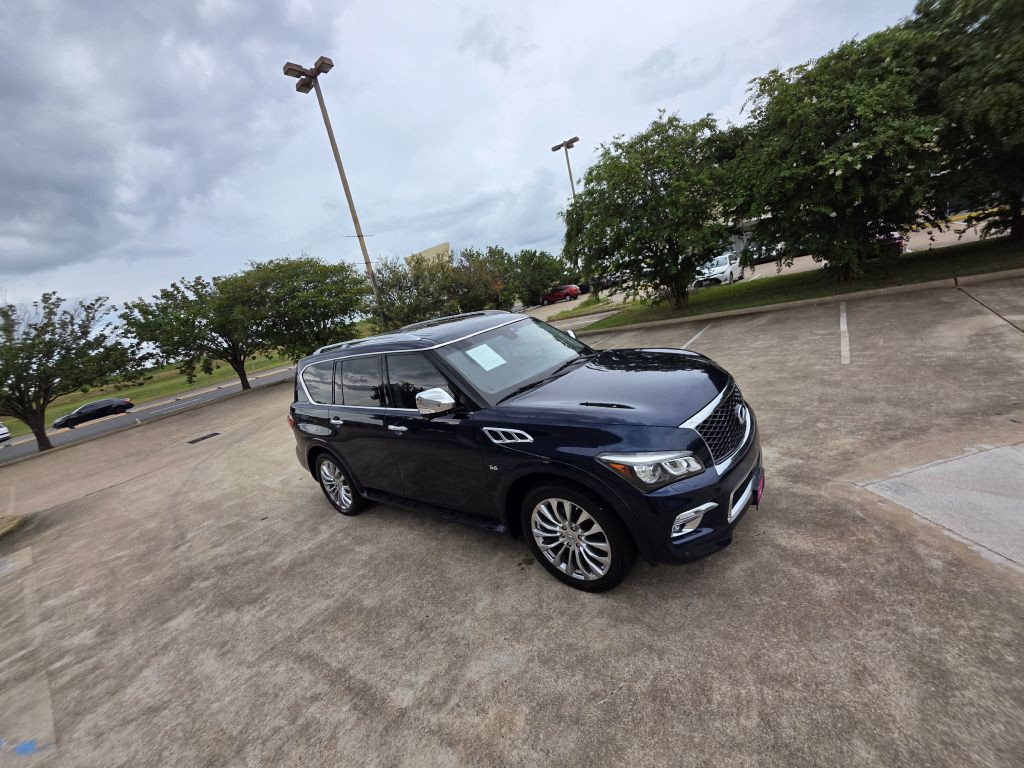 2017 INFINITI QX80 Image 9