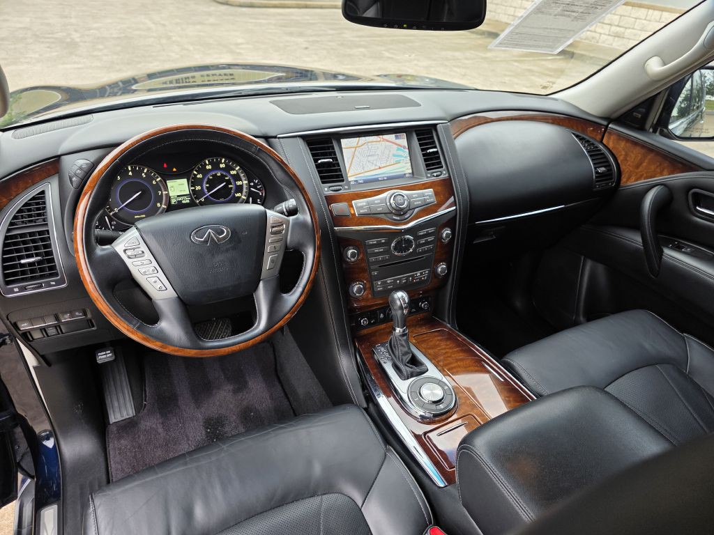 2017 INFINITI QX80 Image 13
