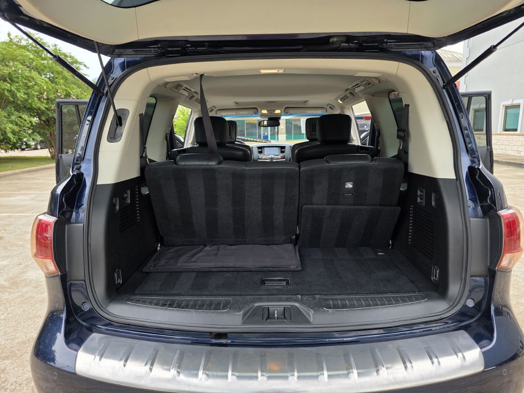 2017 INFINITI QX80 Image 21