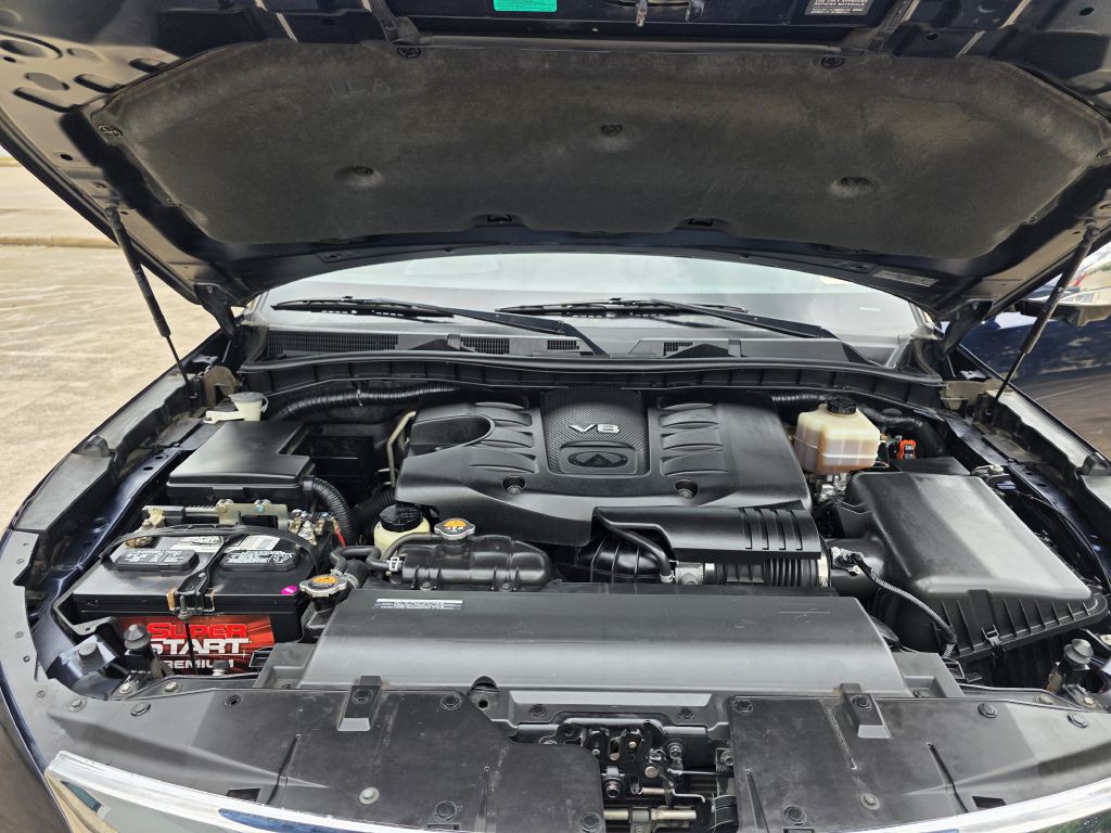 2017 INFINITI QX80 Image 33