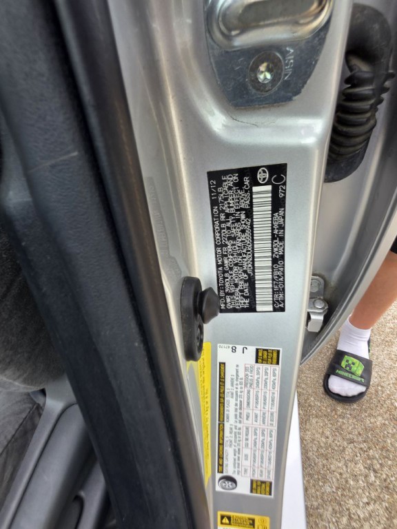 2013 Toyota Prius Image 28