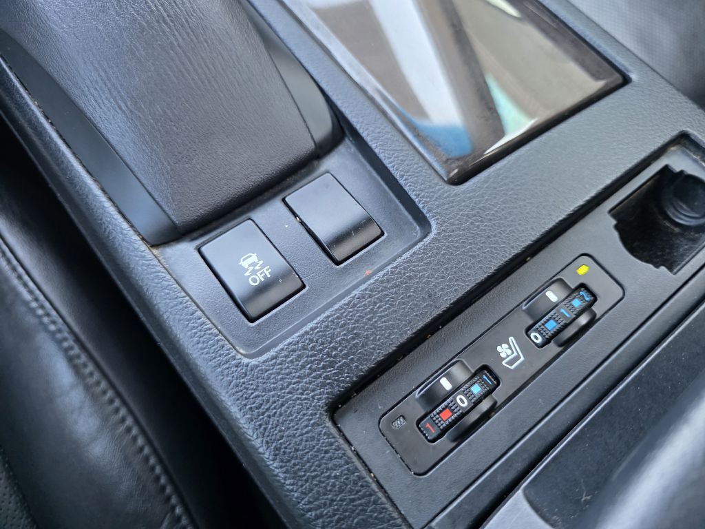 2013 Lexus RX Image 25
