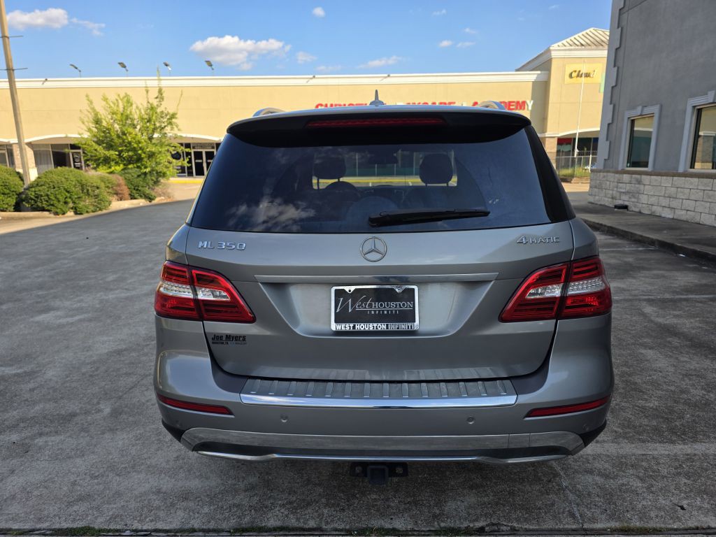 2015 Mercedes-Benz M-Class Image 6