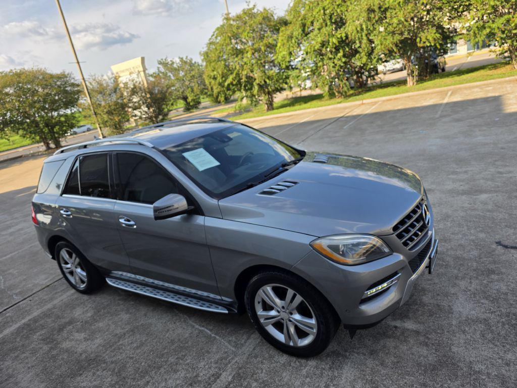2015 Mercedes-Benz M-Class Image 9