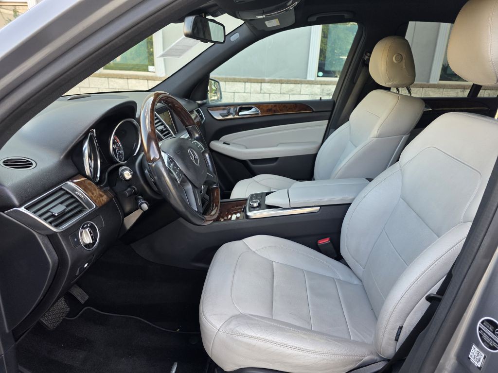 2015 Mercedes-Benz M-Class Image 11