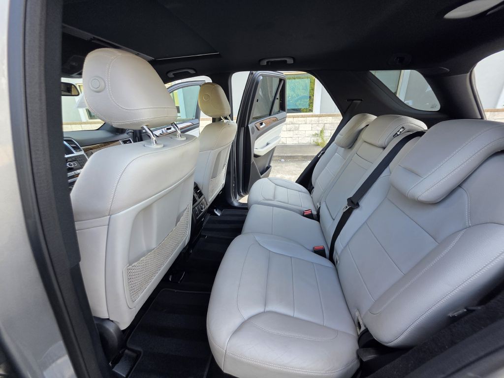 2015 Mercedes-Benz M-Class Image 17