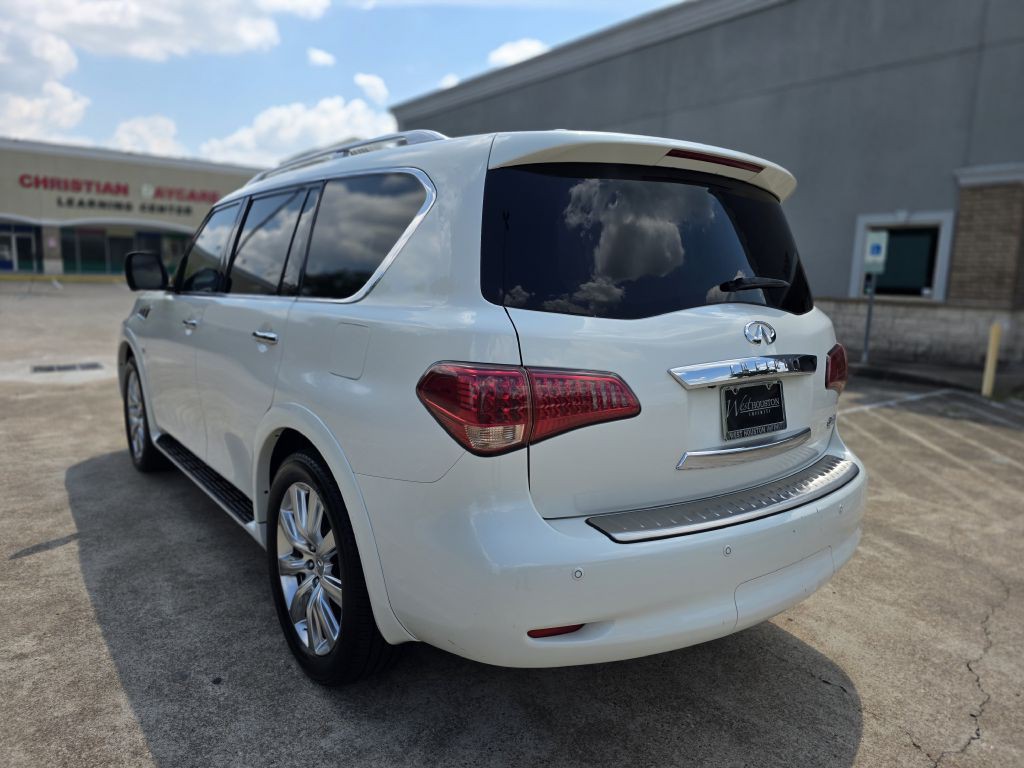 2014 INFINITI QX80 Image 5