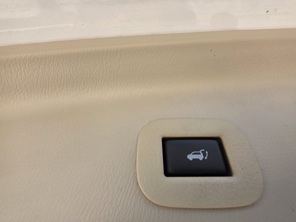 2014 INFINITI QX80 Image 19