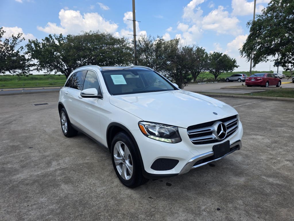 2018 Mercedes-Benz GLC-Class Image 3