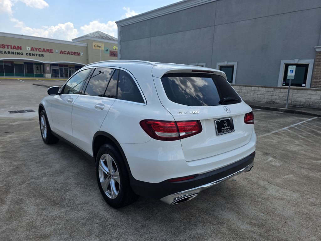 2018 Mercedes-Benz GLC-Class Image 5